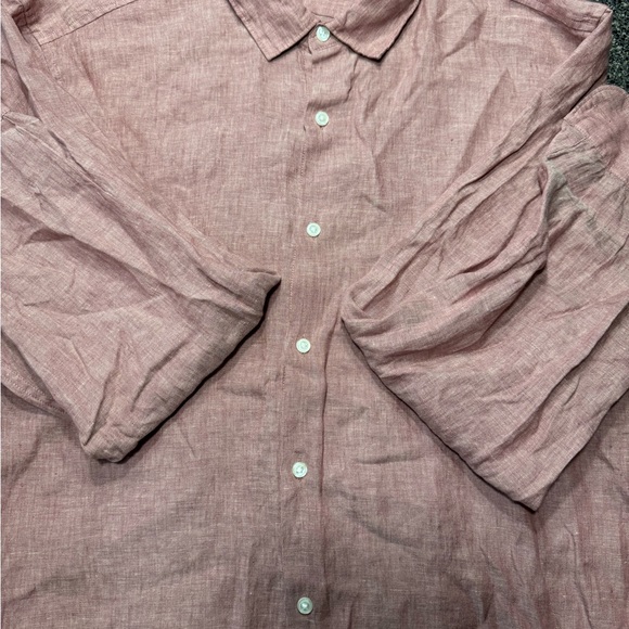 Perry Ellis Men's Casual Pink Button-Down Shirt - Picture 1 of 2